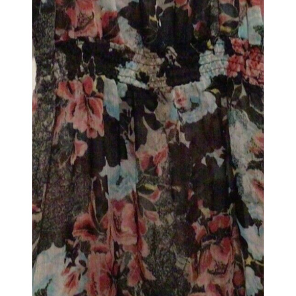 American Rag Cie Black Floral Semi Sheer Halter Neck Sleeveless Blouse Sz Small - Picture 2 of 5